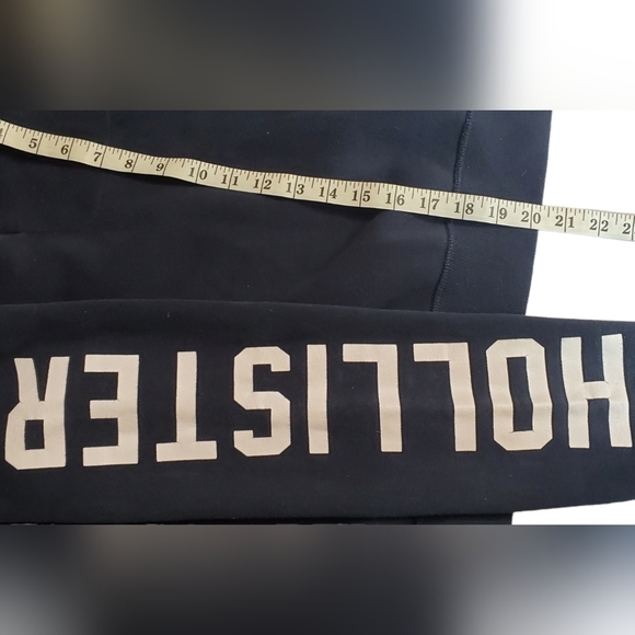 HOLLISTER crew neck cozy sweatshirt S - Picture 5 of 6